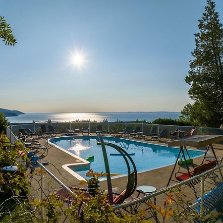 Auberge Des Falaises La Malbaie Zewnętrze zdjęcie