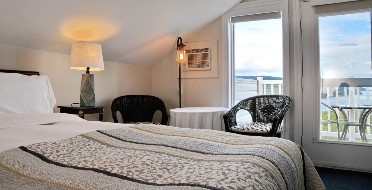 Auberge Des Falaises La Malbaie Zewnętrze zdjęcie